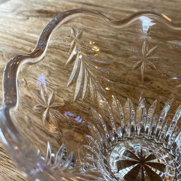 Holiday Glass Bowl w/ Trees & Stars - Picture 7 of 8